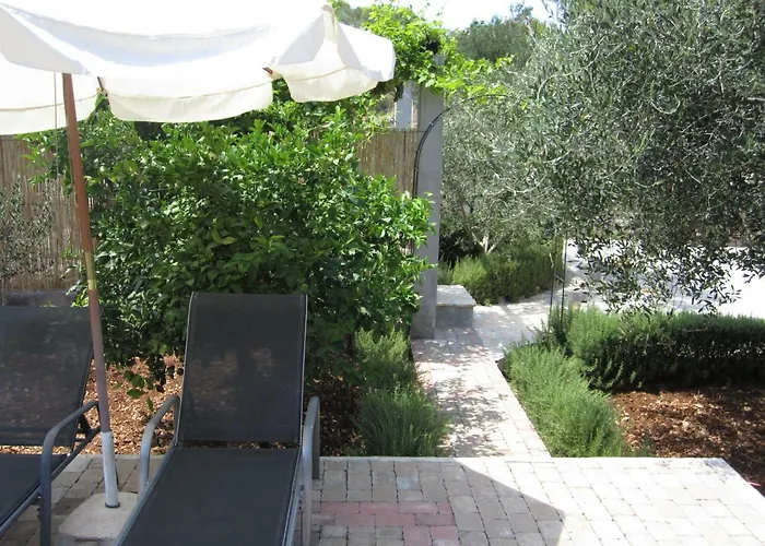 Nives B. Апартаменты