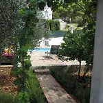Apartament Nives B. *