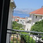 Nives B. דירה